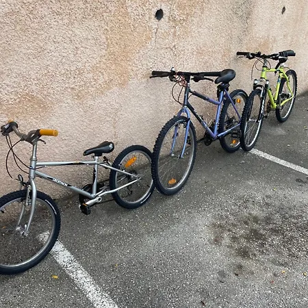 Apartmán Climatise Piscine Et Proche